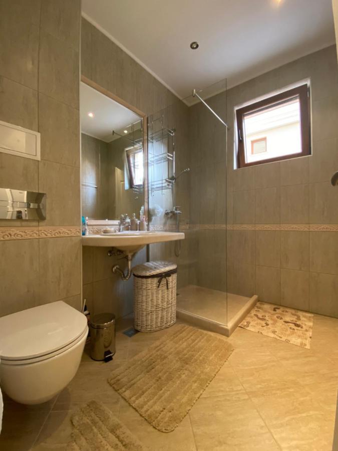 Luxurious And Panoramic At The In La Complex Appartamento Golden Sands
